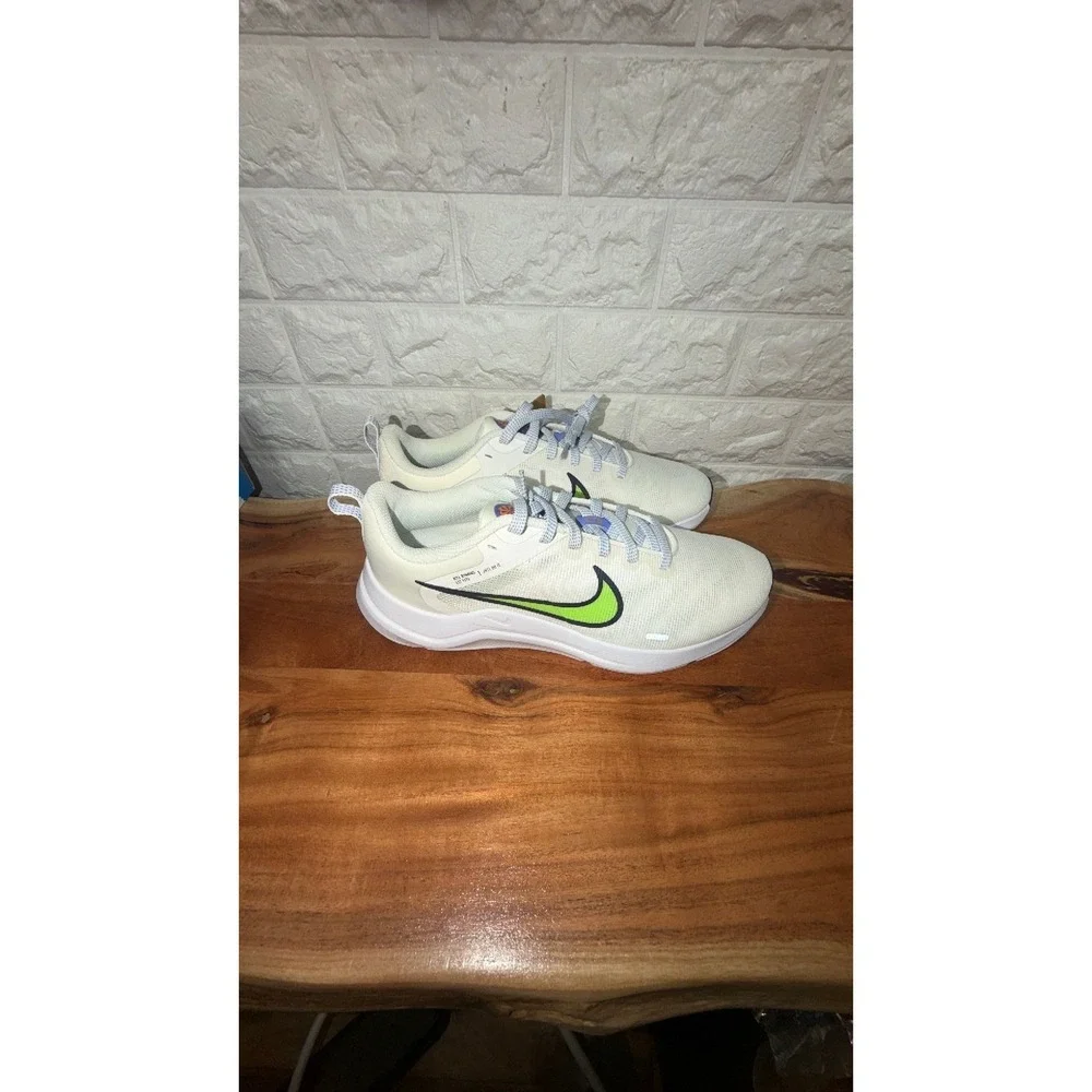 Nike Women's Downshifter 12 Summit White Lime Blast Shoes Size 8.5 -‎ DD9294-104
